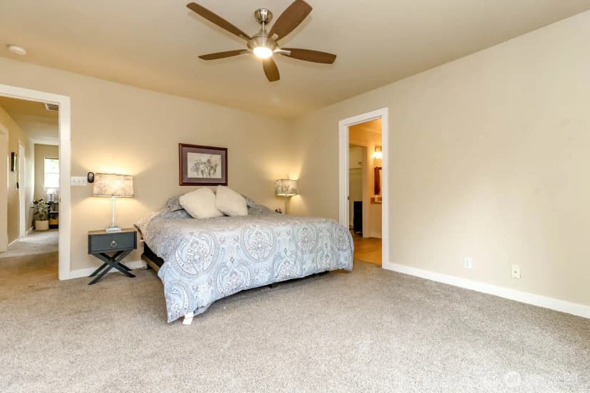 Property photo for 33114 40th Avenue S, Roy photo 16