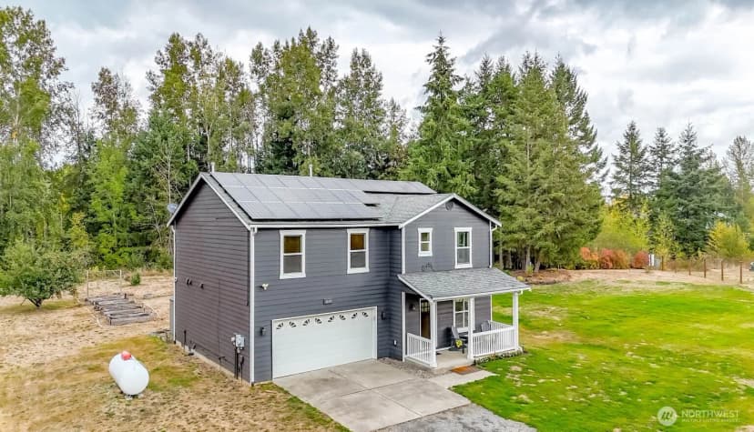 Property photo for 33114 40th Avenue S, Roy