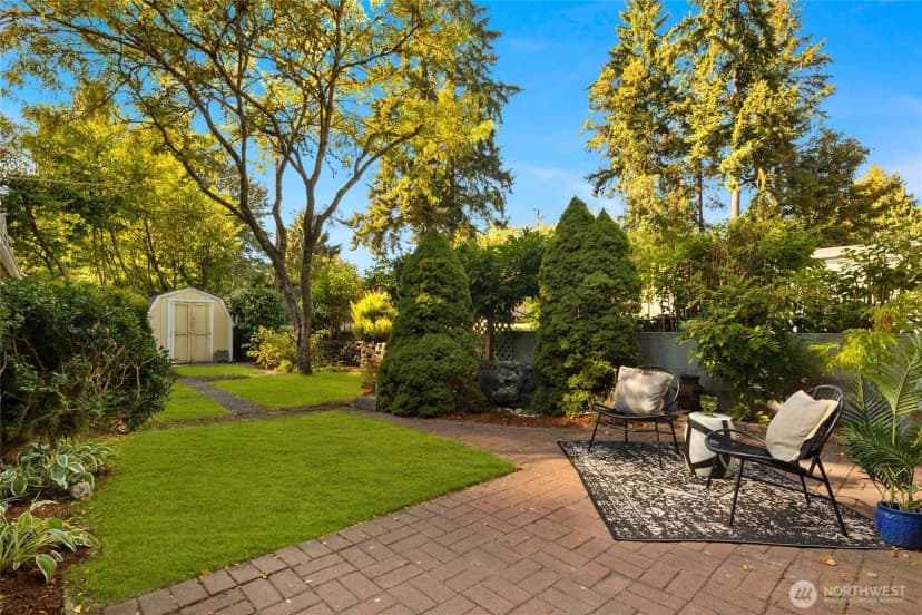 Property photo for 2108 Ne 165th Street, Shoreline photo 30