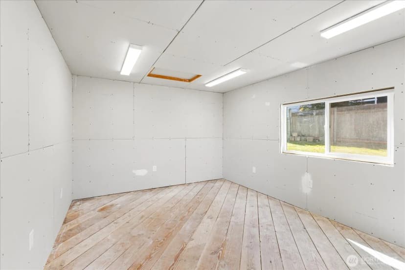 Property photo for 7819 225th Place Sw, Edmonds photo 37