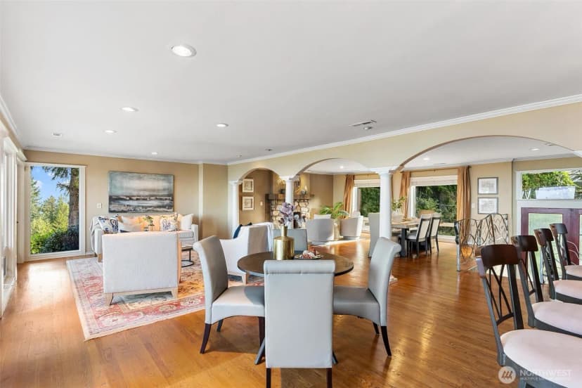 Property photo for 11912 Marine View Drive, Edmonds photo 25