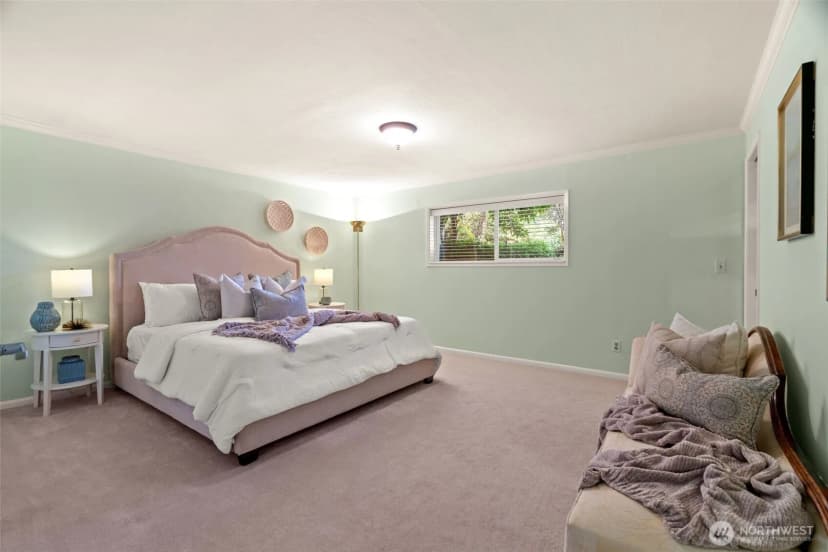 Property photo for 11912 Marine View Drive, Edmonds photo 31