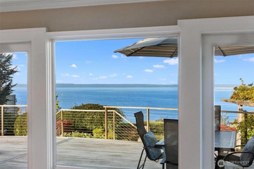 Property photo for 11912 Marine View Drive, Edmonds photo 11