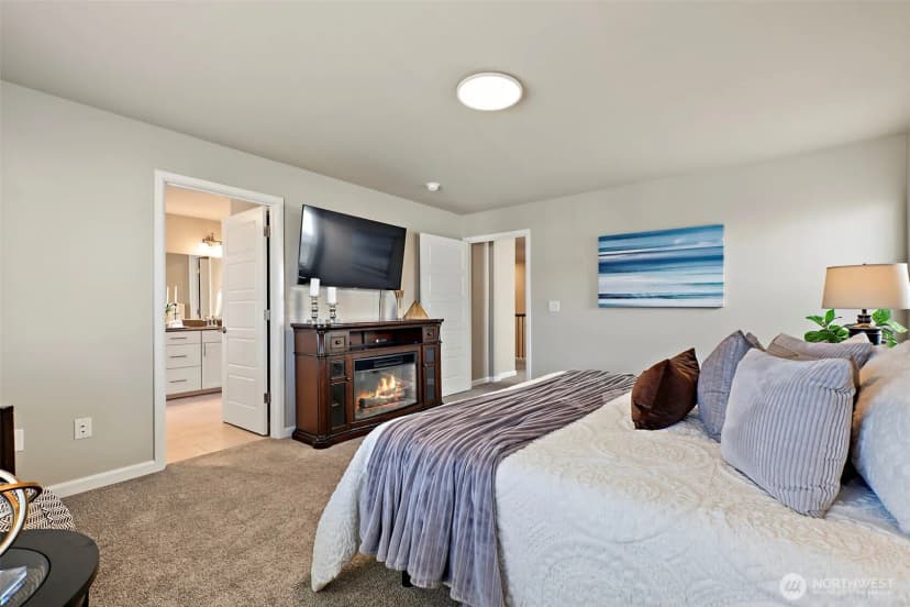 Property photo for 32800 Ash Avenue Se, Black Diamond photo 11