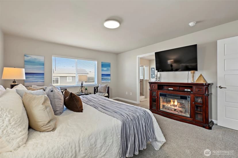 Property photo for 32800 Ash Avenue Se, Black Diamond photo 10