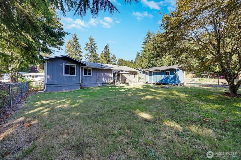 Property photo for 6910 E Cascade Drive, Port Orchard photo 24