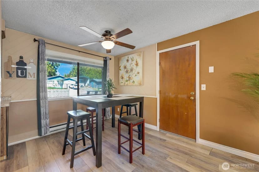 Property photo for 6910 E Cascade Drive, Port Orchard photo 14