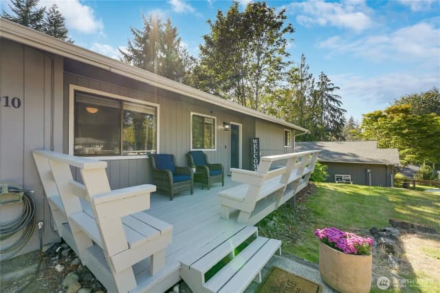 Property photo for 6910 E Cascade Drive, Port Orchard photo 5