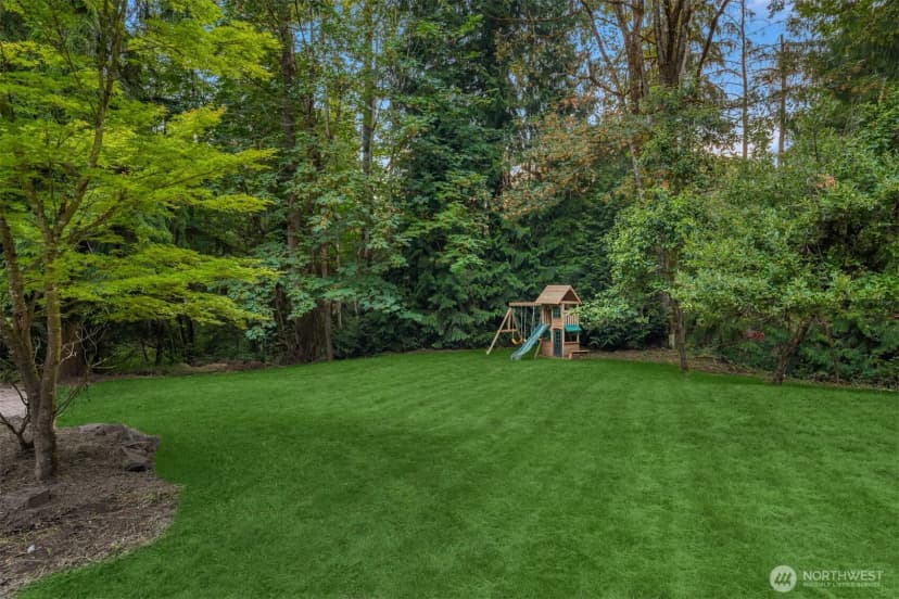 Property photo for 6519 214th Avenue Ne, Redmond photo 37