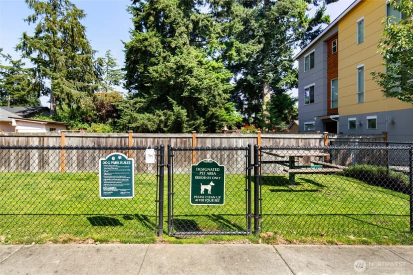 Property photo for 7628 222nd Street Sw #c4, Edmonds photo 32