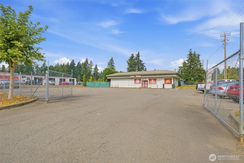 Property photo for 10113 213th Street E, Graham photo 16