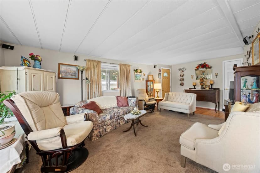 Property photo for 23825 15th Avenue Se #7, Bothell photo 4
