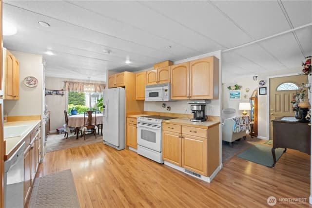 Property photo for 23825 15th Avenue Se #7, Bothell photo 5