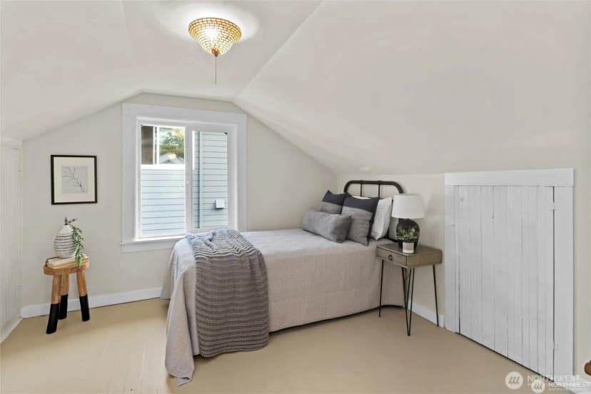 Property photo for 11237 84th Avenue S, Seattle photo 16