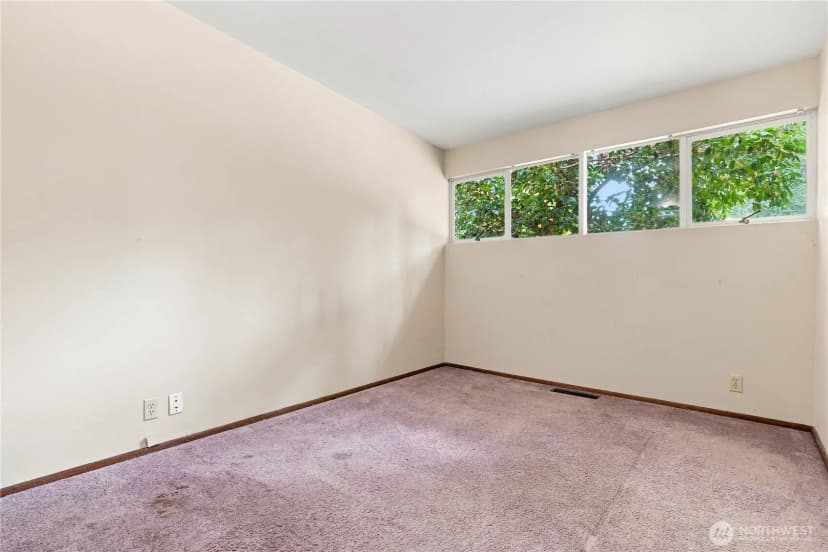 Property photo for 2439 160th Avenue Ne, Bellevue photo 20