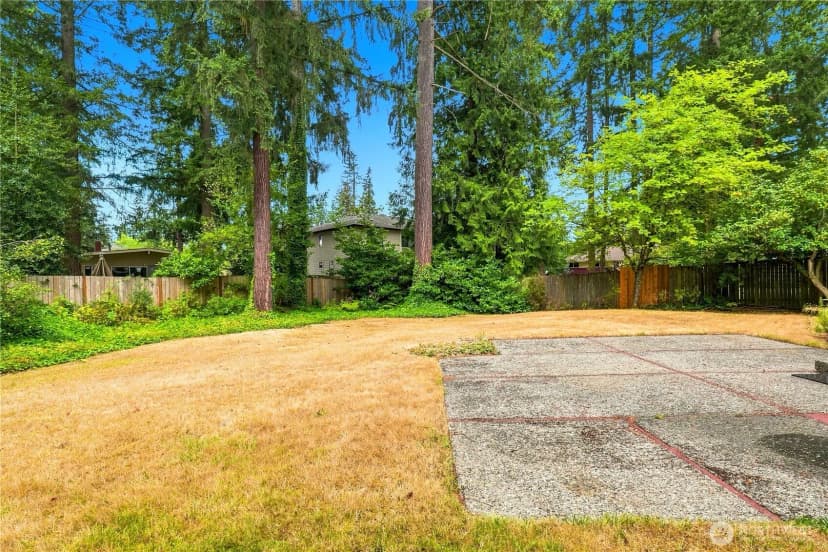 Property photo for 2439 160th Avenue Ne, Bellevue photo 21
