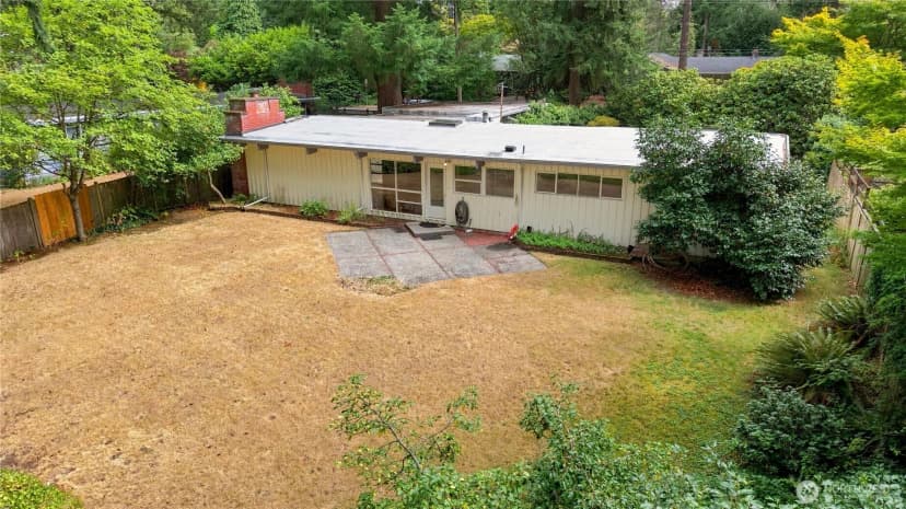 Property photo for 2439 160th Avenue Ne, Bellevue photo 27