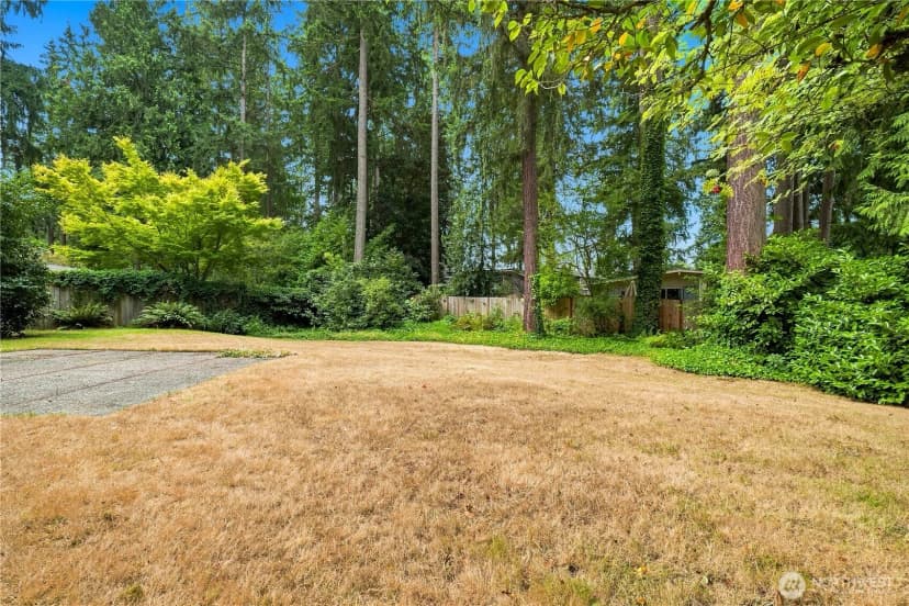 Property photo for 2439 160th Avenue Ne, Bellevue photo 22