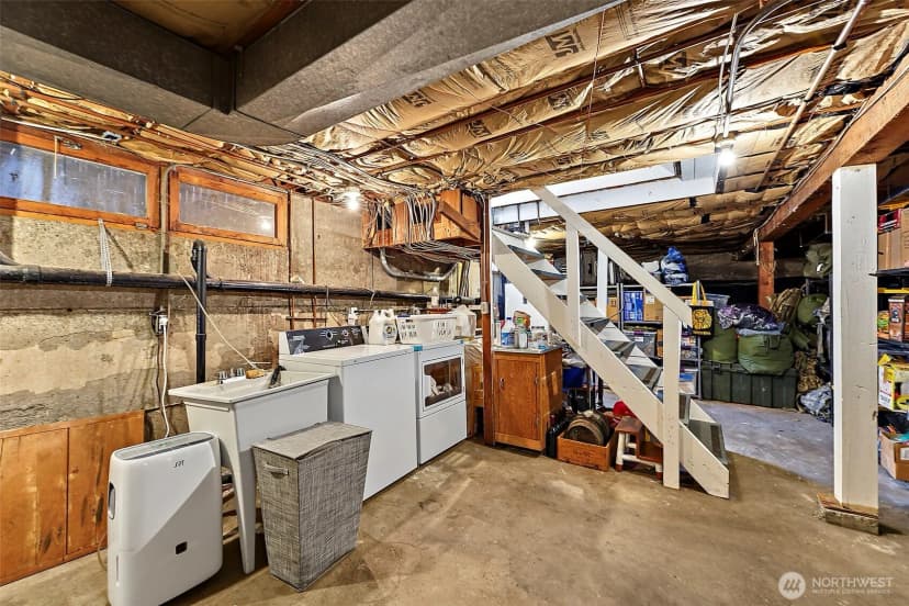 Property photo for 10903 Meadow Road Sw, Lakewood photo 27
