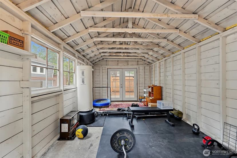 Property photo for 10903 Meadow Road Sw, Lakewood photo 35