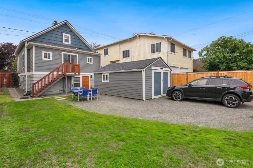 Property photo for 6271 Ellis Avenue S, Seattle photo 33