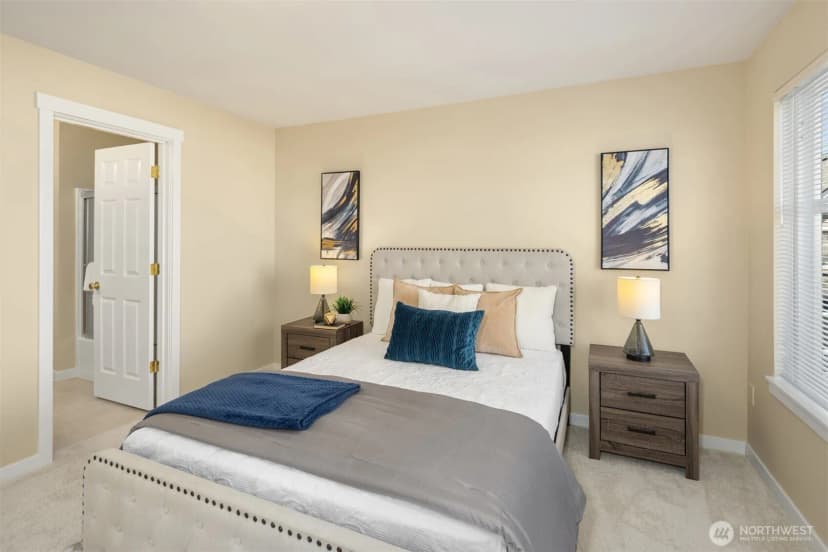 Property photo for 1387 Huckleberry Circle, Issaquah photo 14