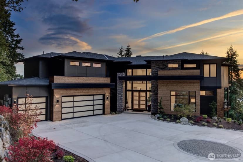 Property photo for 13404 Woodinville-redmond Road Ne, Redmond