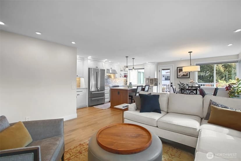 Property photo for 2400 E Howell Street #f, Seattle photo 5