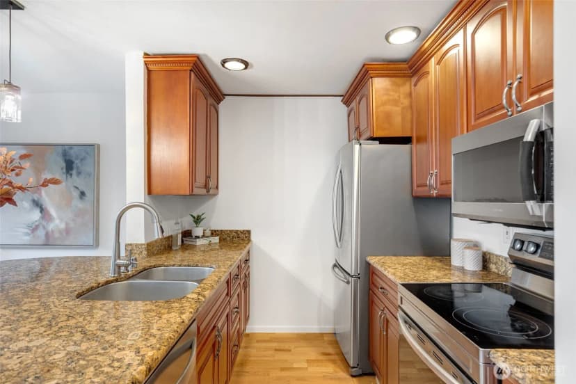 Property photo for 500 Aloha Street #211, Seattle photo 11