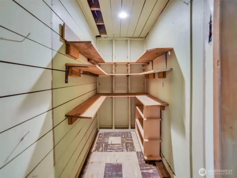 Property photo for 4044 39th Avenue Sw, Seattle photo 21