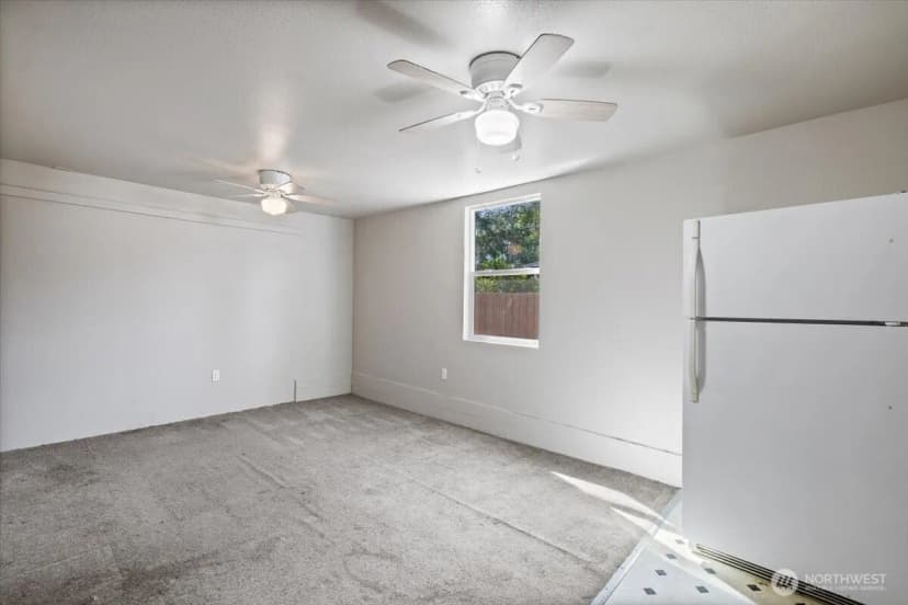 Property photo for 1416 Ne 158th Street, Shoreline photo 22