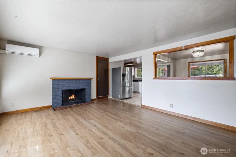 Property photo for 1416 Ne 158th Street, Shoreline photo 5