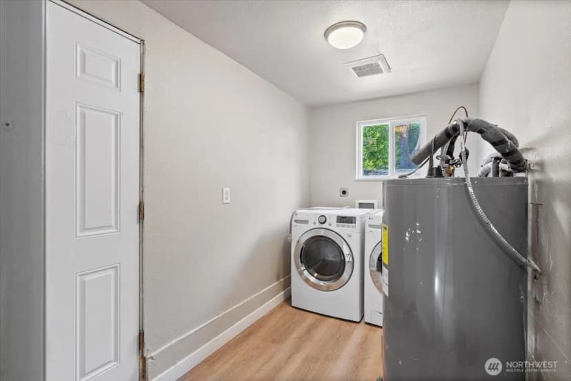 Property photo for 1416 Ne 158th Street, Shoreline photo 21