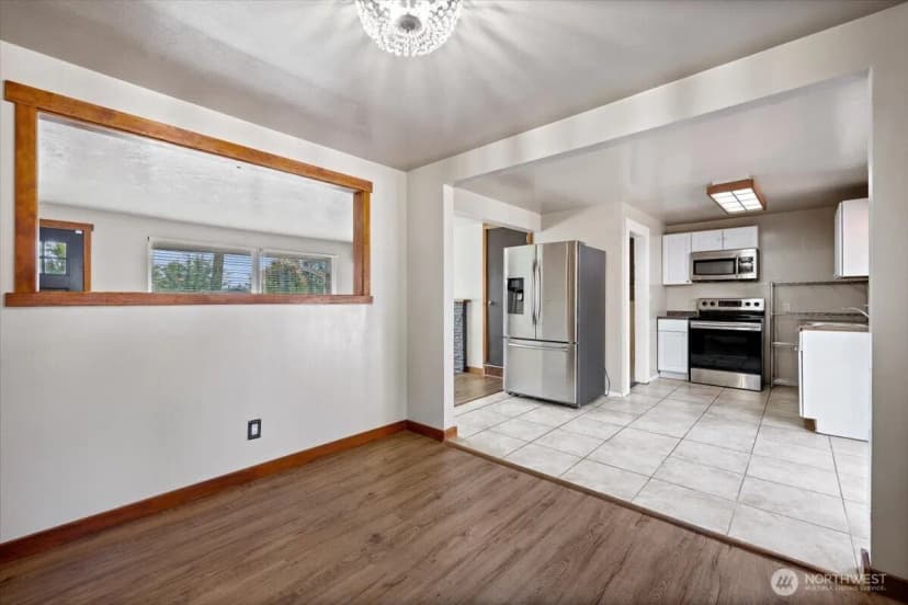 Property photo for 1416 Ne 158th Street, Shoreline photo 18
