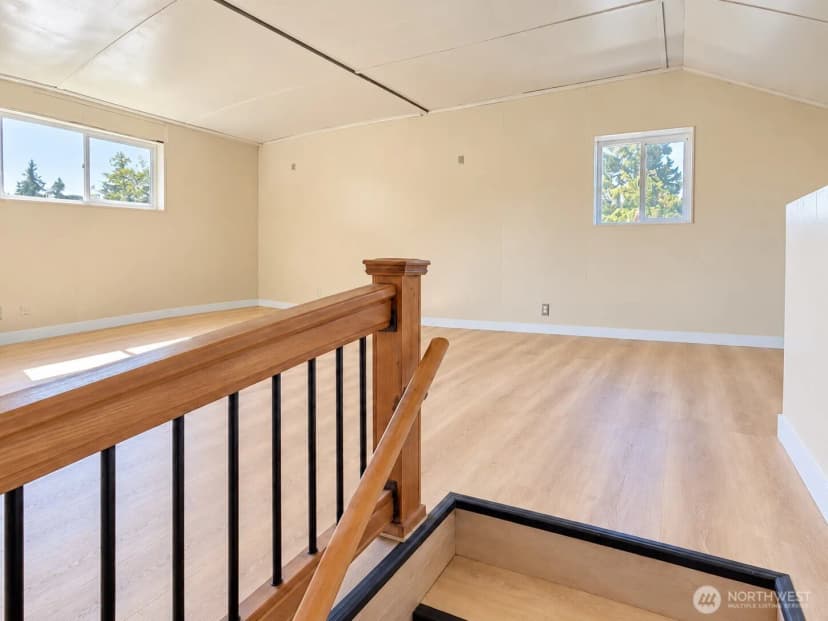 Property photo for 1416 Ne 158th Street, Shoreline photo 8