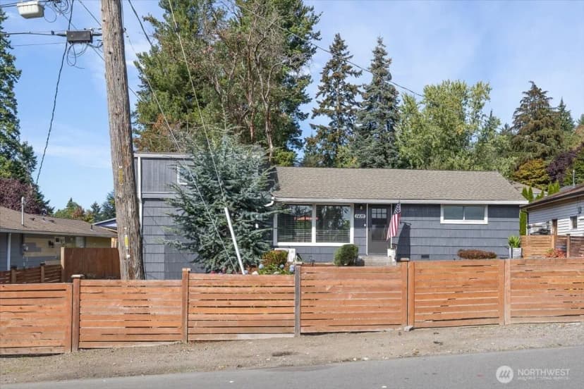 Property photo for 1416 Ne 158th Street, Shoreline photo 27