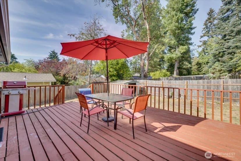 Property photo for 1416 Ne 158th Street, Shoreline photo 24