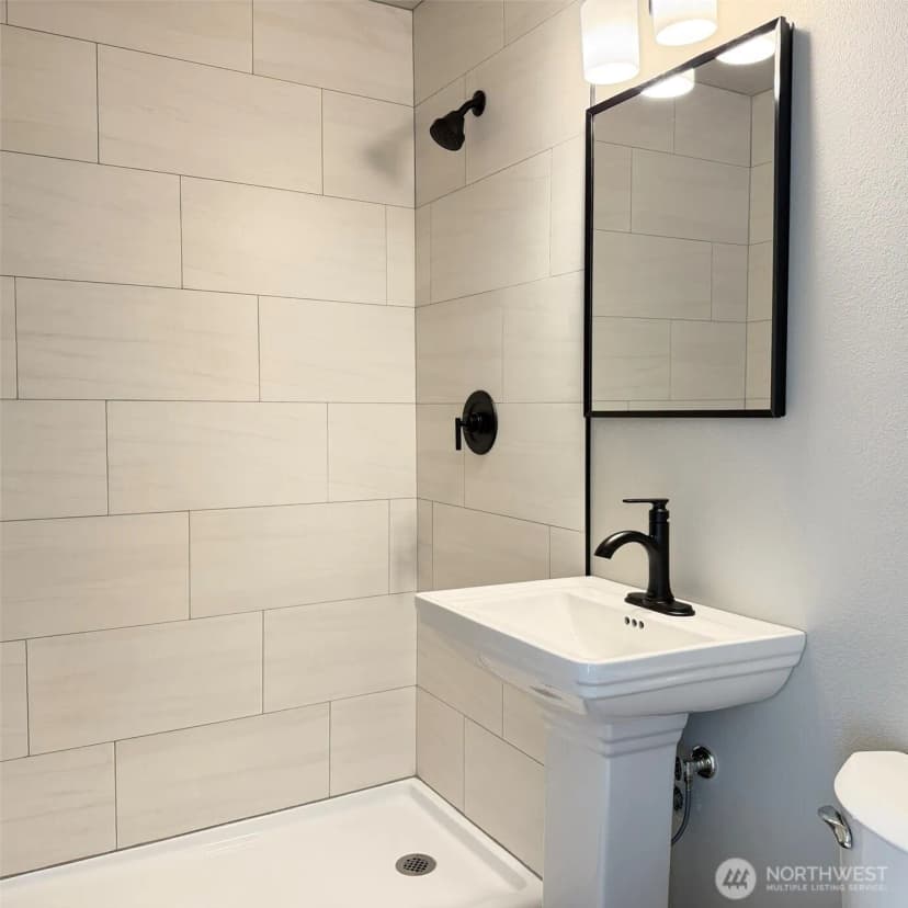 Property photo for 857 S 72nd Street, Tacoma photo 15