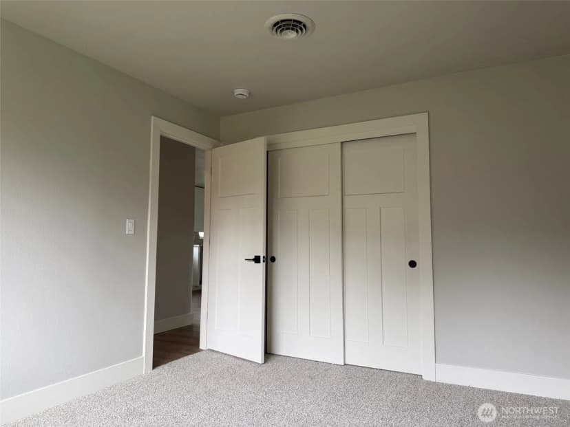 Property photo for 857 S 72nd Street, Tacoma photo 10