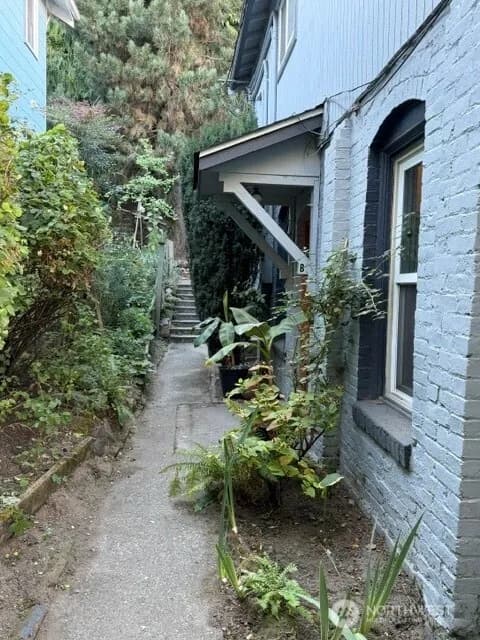 Property photo for 3831 17th Avenue Sw, Seattle photo 12