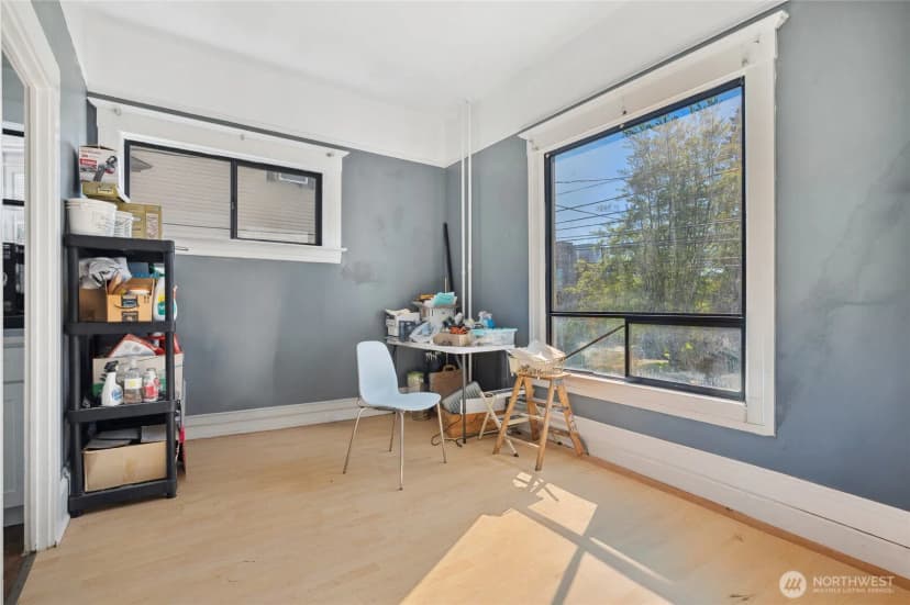 Property photo for 206 12th Avenue E, Seattle photo 7