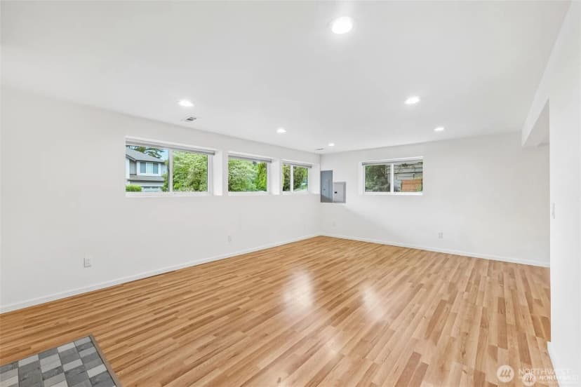 Property photo for 12456 Se 27th Street, Bellevue photo 20