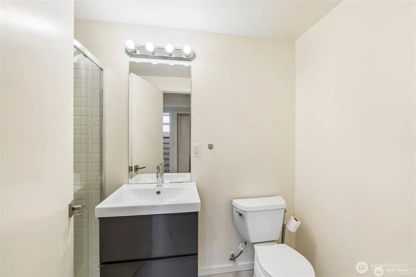 Property photo for 12456 Se 27th Street, Bellevue photo 24