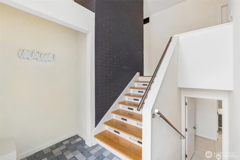 Property photo for 12456 Se 27th Street, Bellevue photo 19