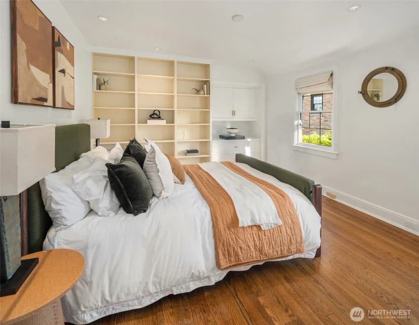 Property photo for 1641 Windermere Drive E, Seattle photo 28