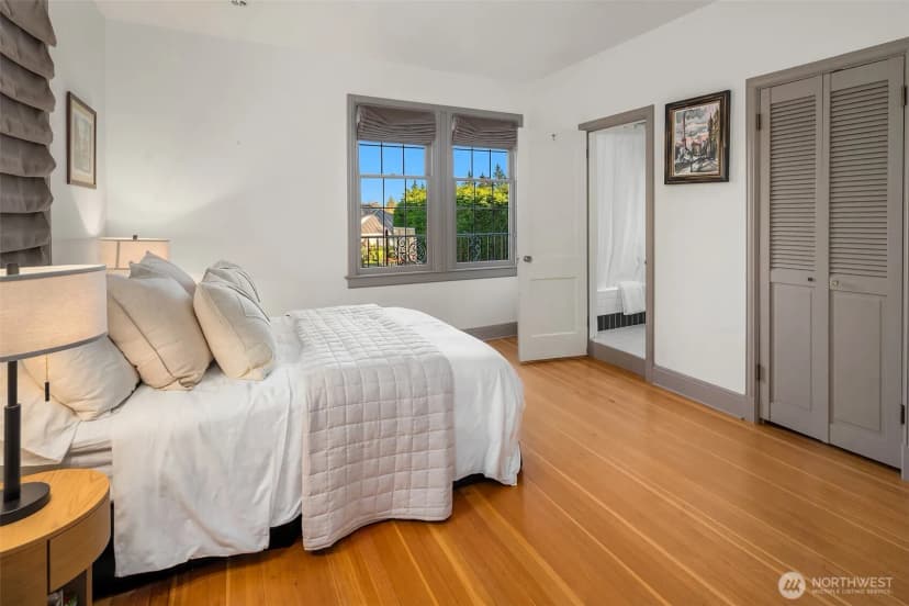 Property photo for 1641 Windermere Drive E, Seattle photo 26