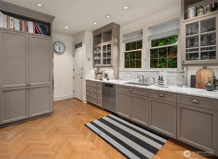 Property photo for 1641 Windermere Drive E, Seattle photo 16
