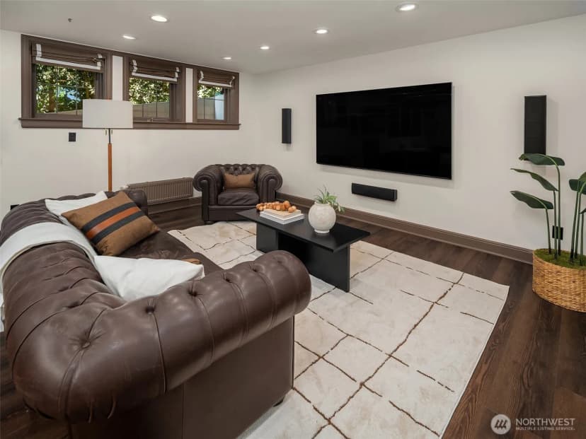 Property photo for 1641 Windermere Drive E, Seattle photo 31