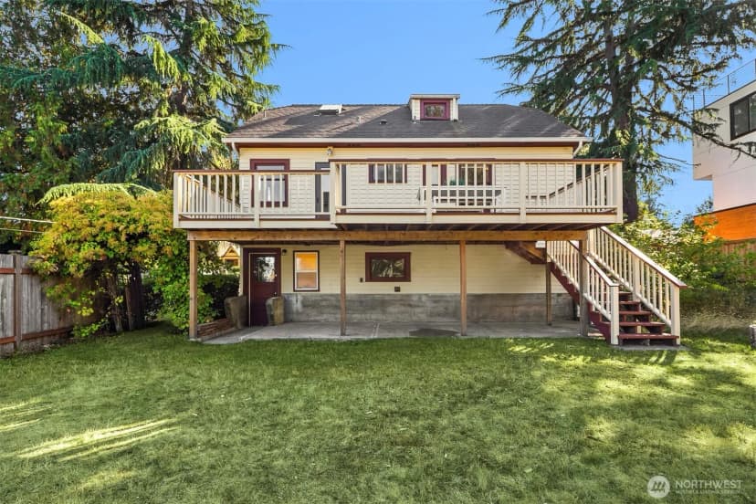 Property photo for 1222 Ne 100th Street, Seattle photo 34
