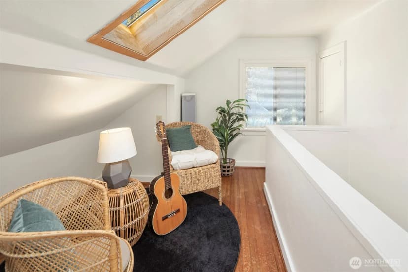 Property photo for 1222 Ne 100th Street, Seattle photo 21